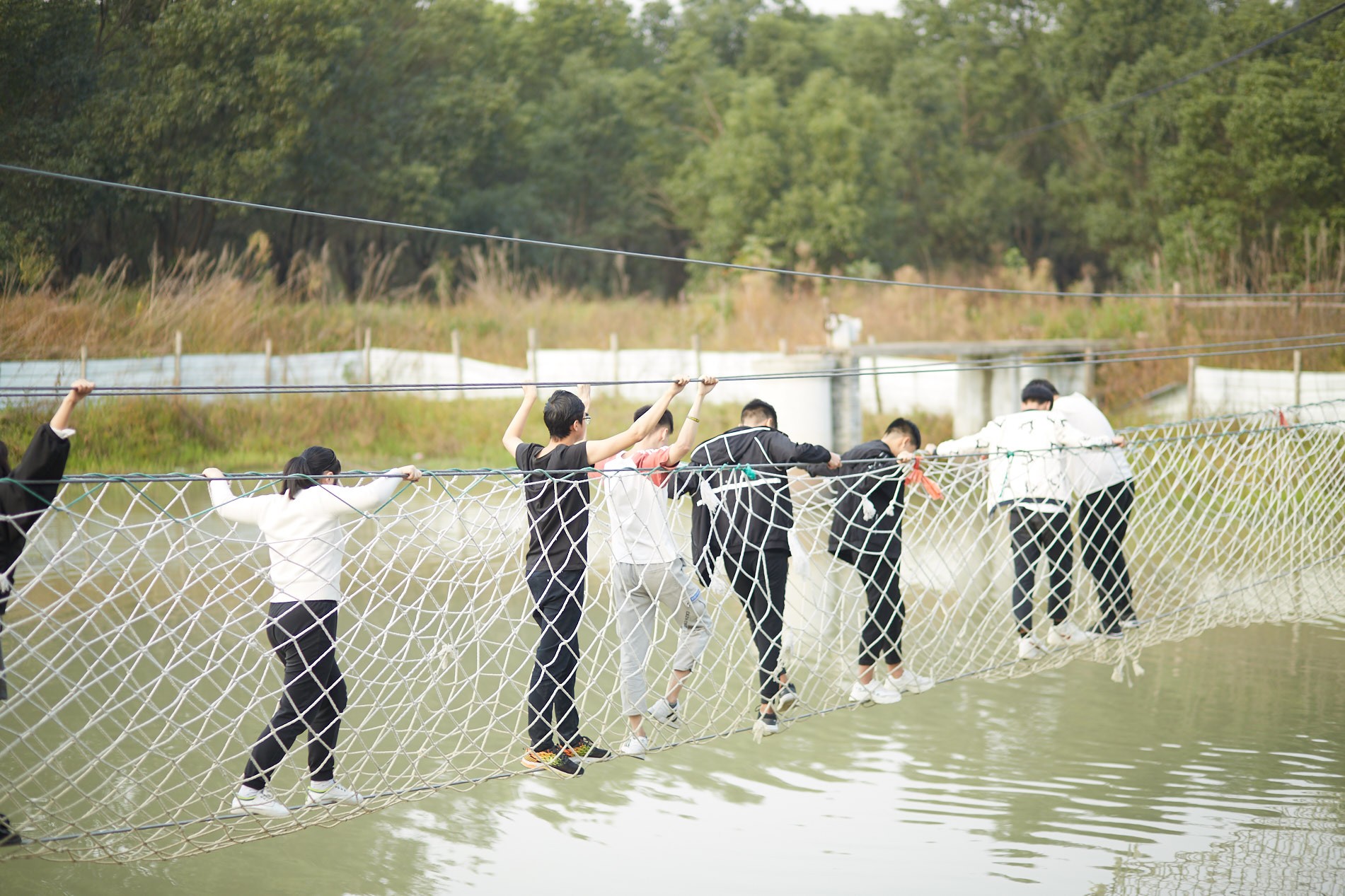 18級(jí)新生秋游照