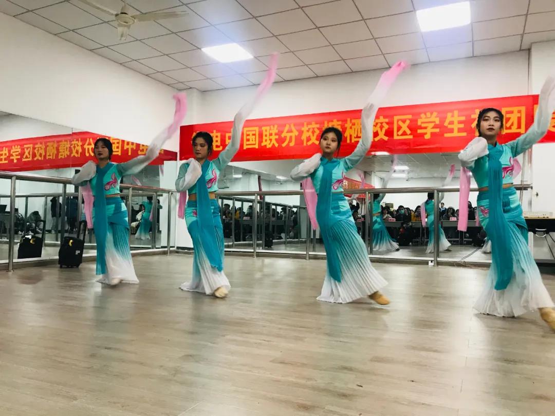 學(xué)生社團(tuán)展演(圖3)