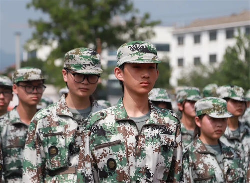 2022富陽軍訓(xùn)照(圖5)